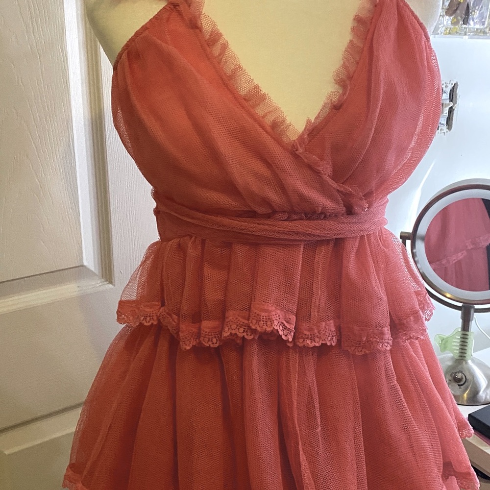 Chic Coral Ruffled Dress - Picture 6 of 6